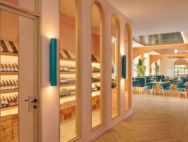 VINOTECA